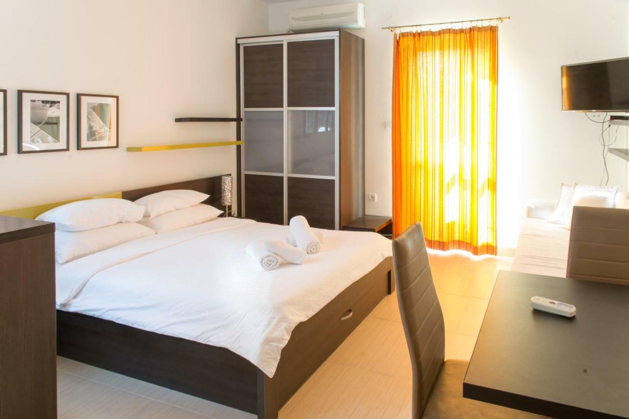 Alessandra Apartments Sveti Stefan Dış mekan fotoğraf
