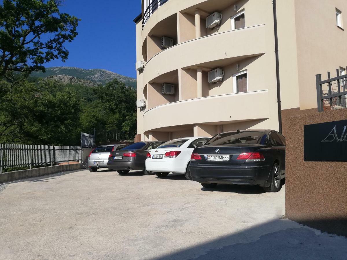 Alessandra Apartments Sveti Stefan Dış mekan fotoğraf